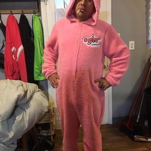 Meet your Posher, Dominic